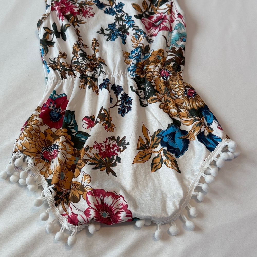 Bailey's Blossoms Dillon Pom Pom Romper - Picture 6 of 6